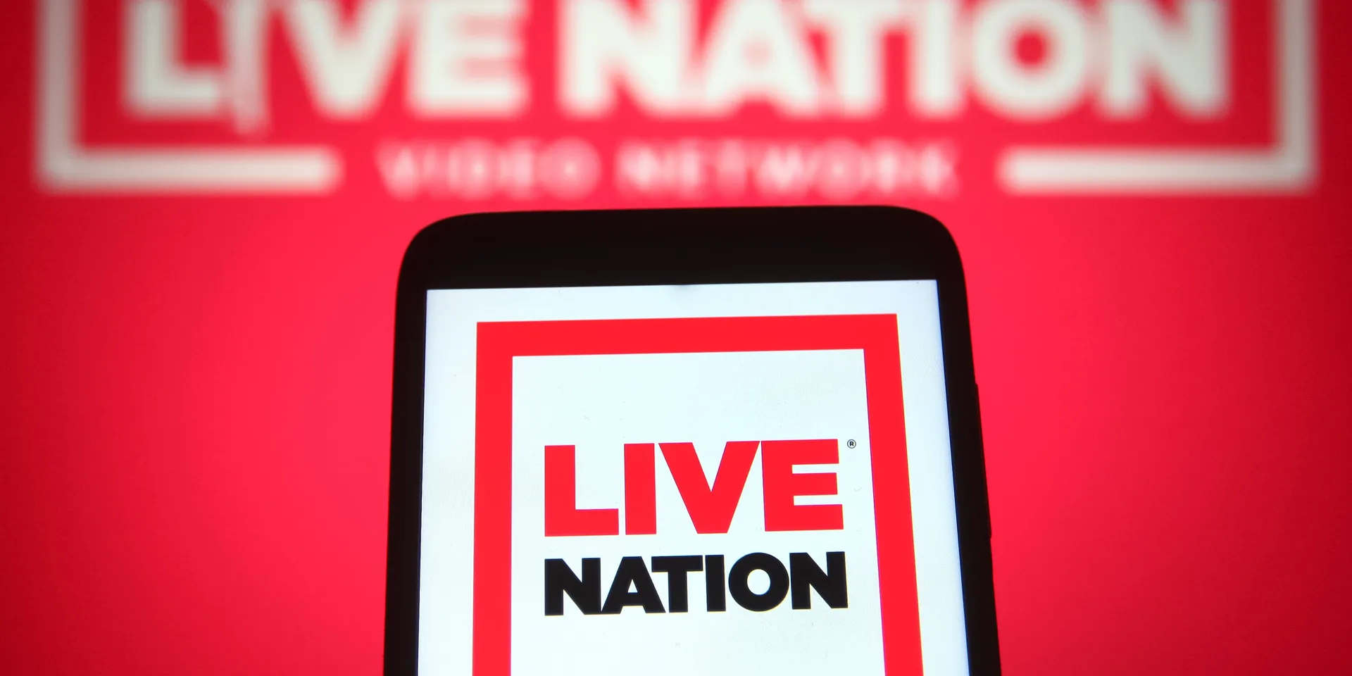 Streaming Wars vs. Fan Loyalty: The Netflix Effect